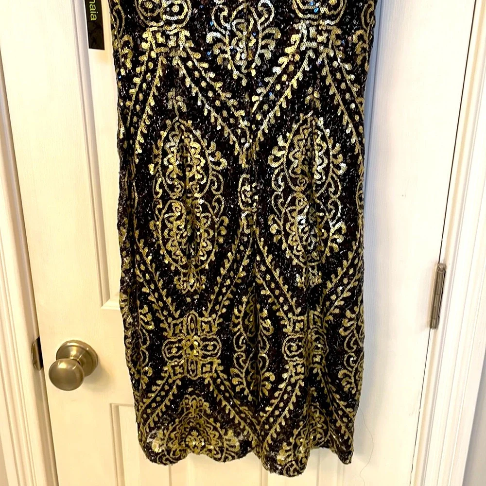 NWT Maia Holiday Dress w/ Black & Champagne Sequins